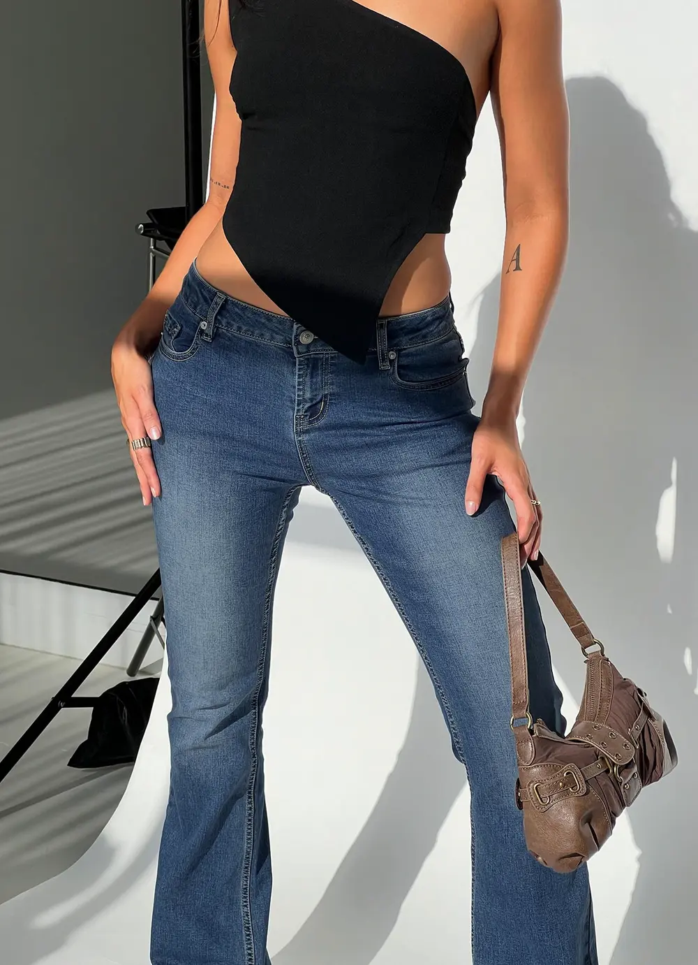 Bethany Low Rise Bootleg Jeans Mid Wash