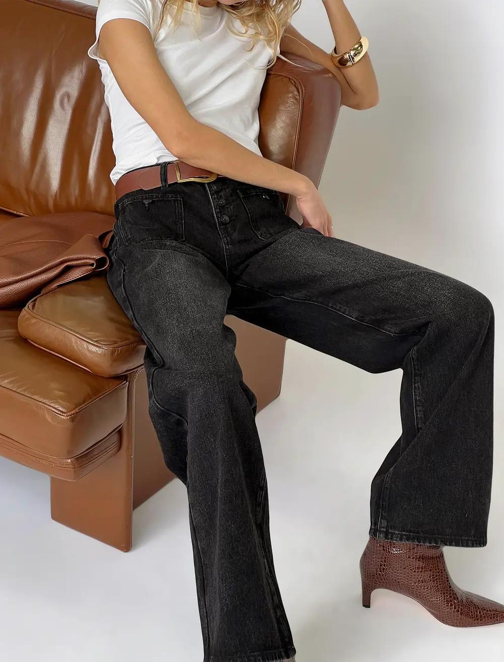 Carianne Low Rise Wide Leg Jeans Washed Black