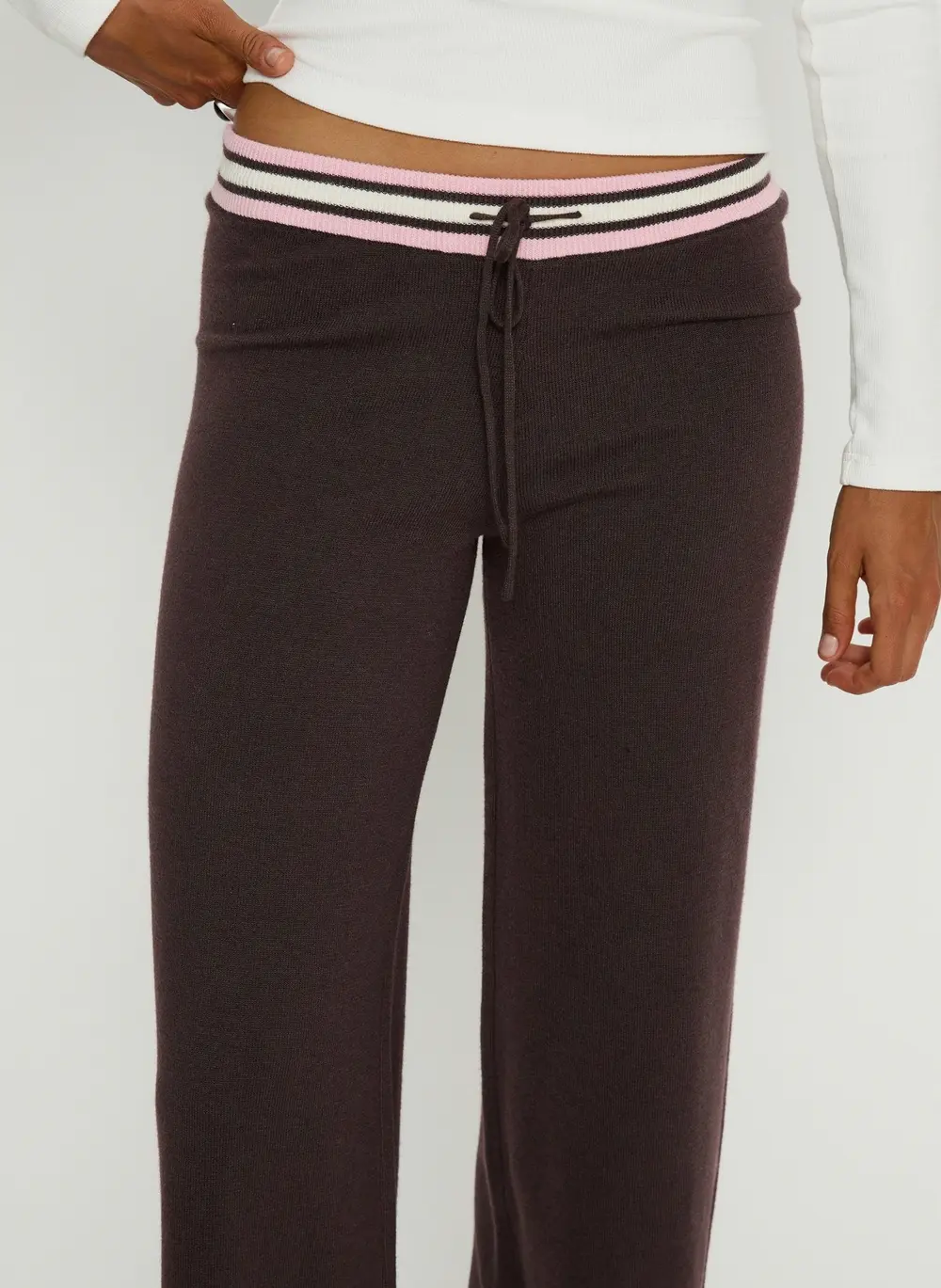 Felisha Low Waist Knit Pants Brown