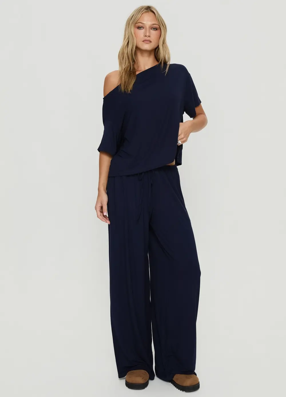 Cozy Hour Sleep Relaxed Off Shoulder Top Navy