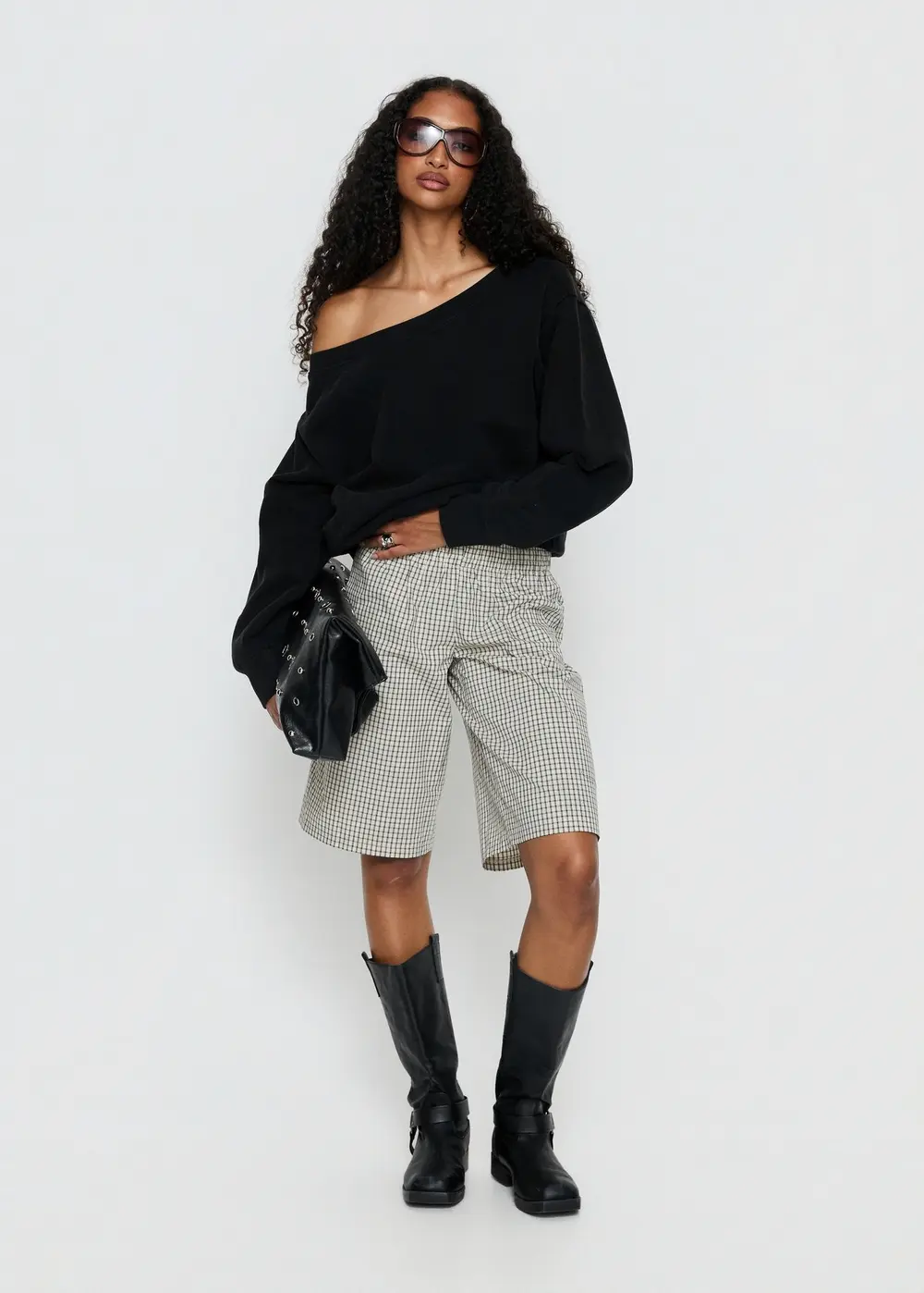 Wellness Off the Shoulder Jumper Washed Black