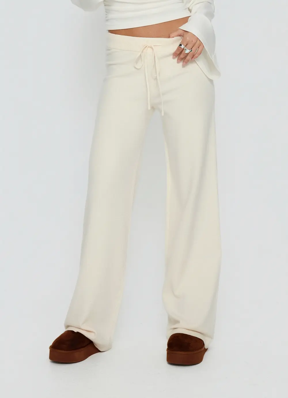 Felisha Low Waist Knit Pants White