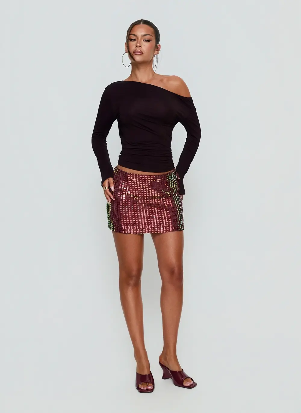 Zelaia Shimmer Mini Skirt Wine