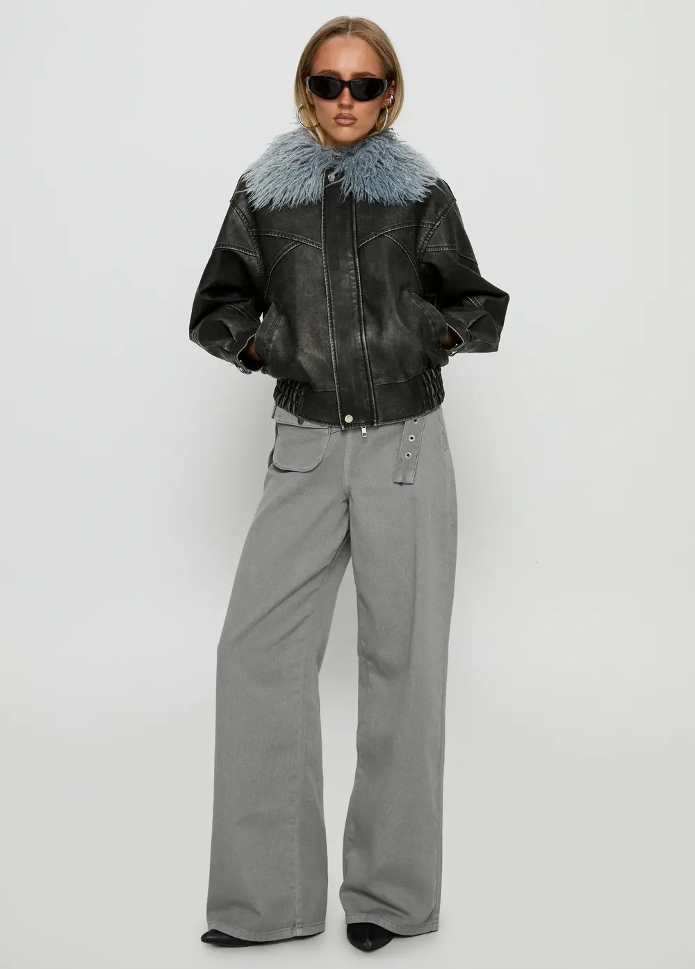 Brittanni Fluffy Collar Jacket Black / Blue