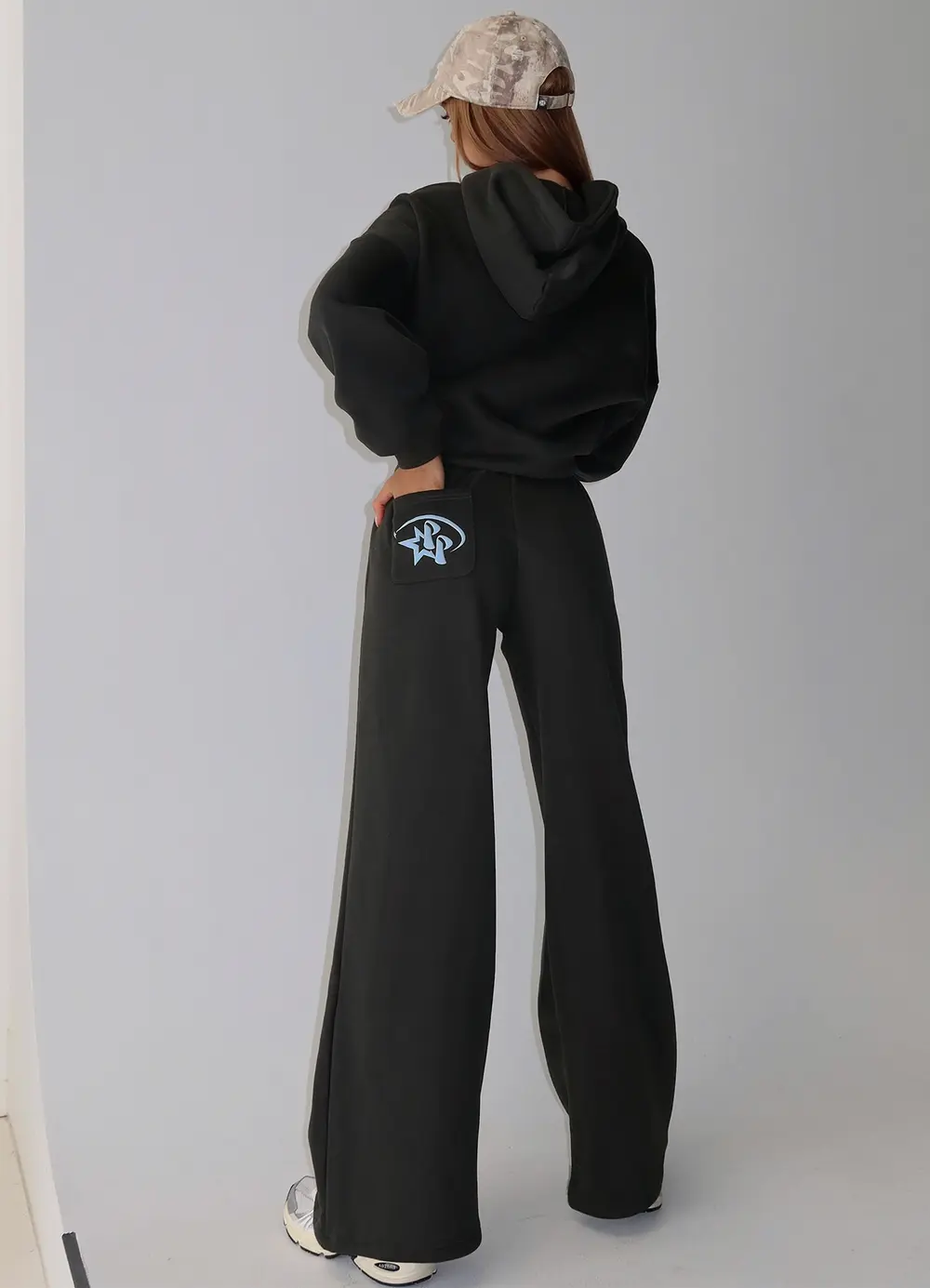 Princess Polly Stargirl Wide Leg Sweat Pants Charcoal