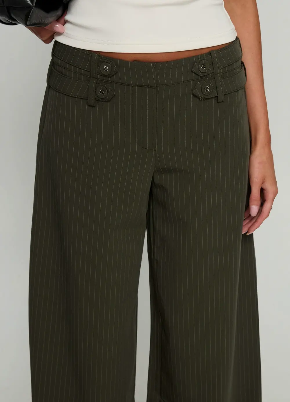 Jette Tailored Buckle Pant Green Pinstripe