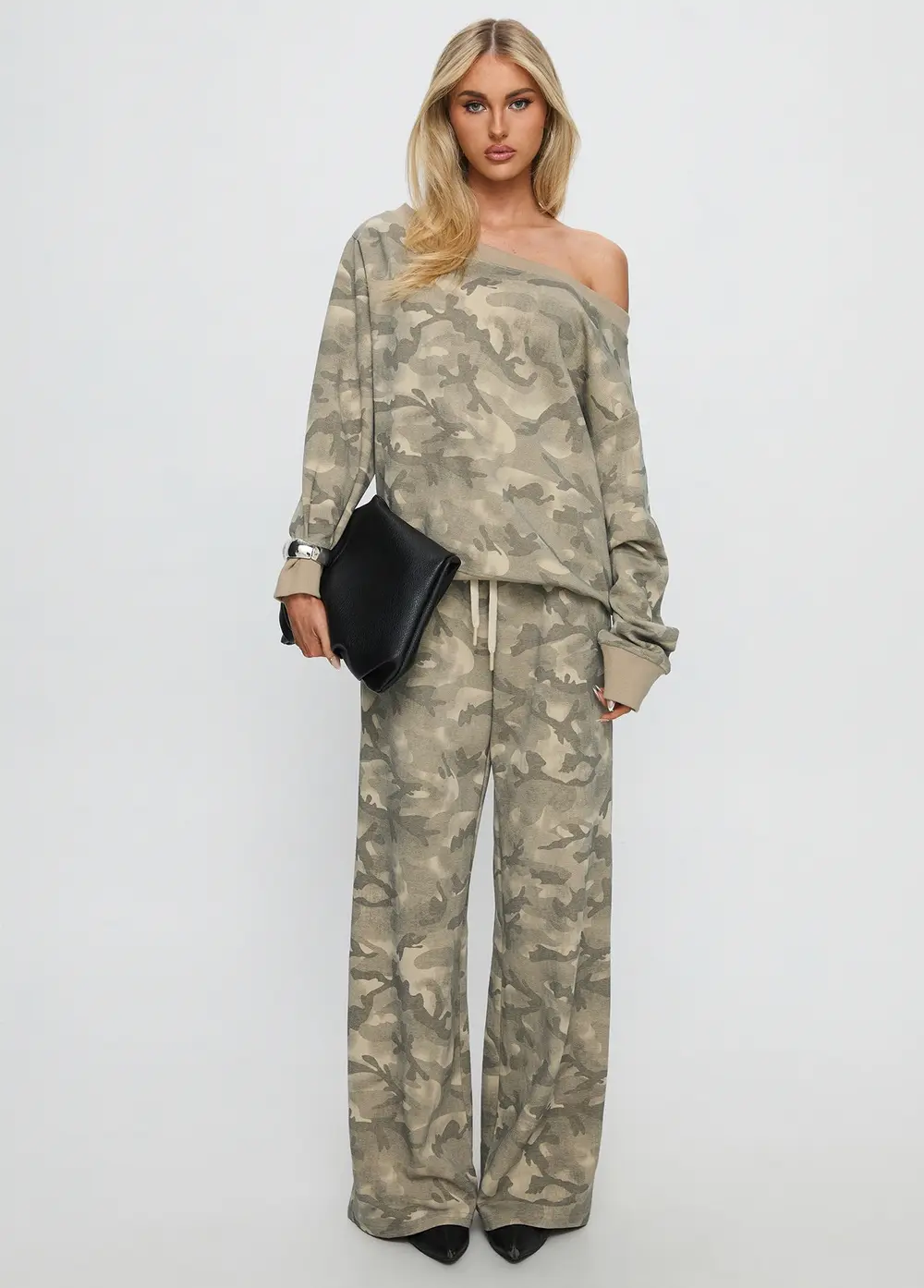 Wellness Off The Shoulder Jumper Washed Camo