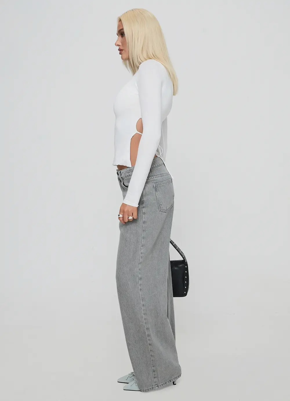 Ellanor Low Rise Straight Leg Jean Washed Grey