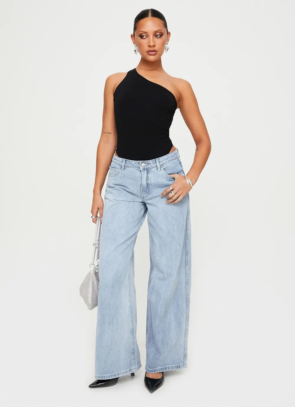 Ramos Low Rise Wide Leg Jeans Light Blue Wash Petite