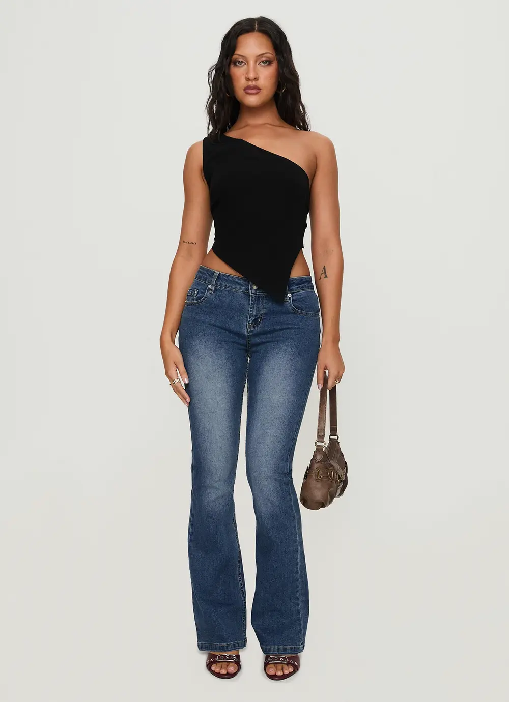 Bethany Low Rise Bootleg Jeans Mid Wash