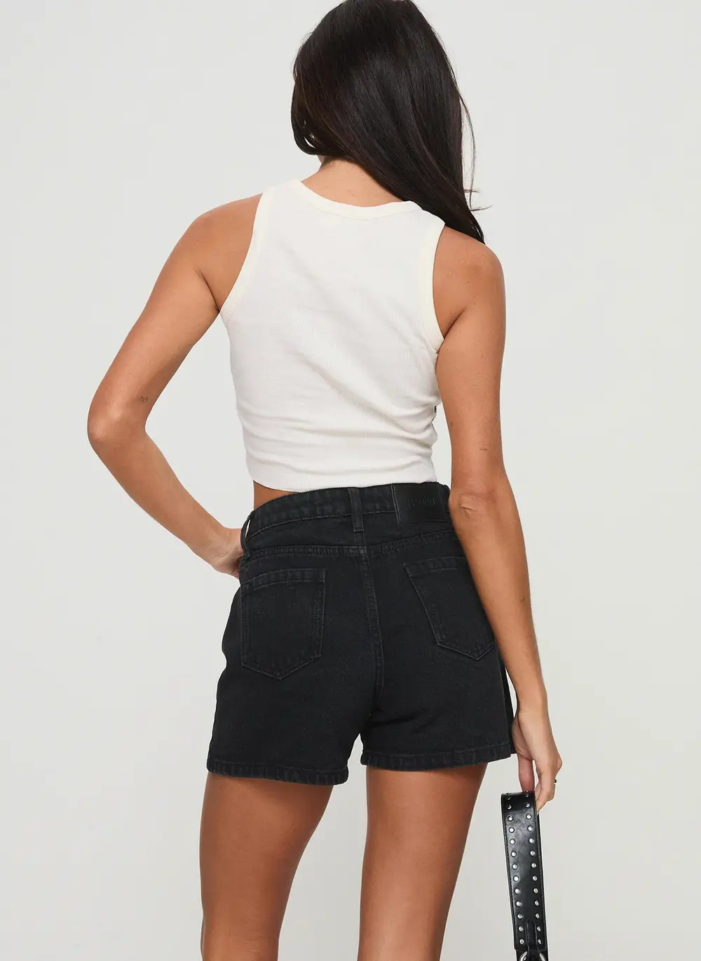 Saldana Shorts Washed Black Denim