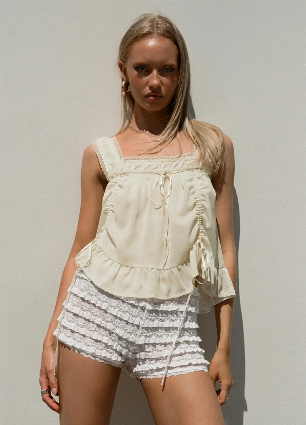 Angelis Lace Shorts White