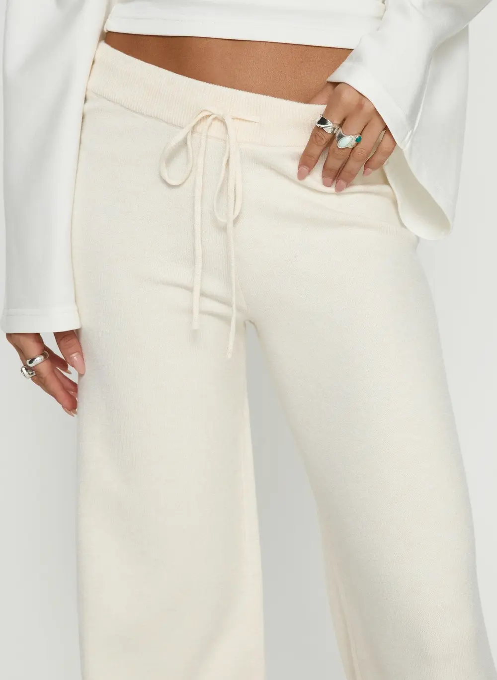 Felisha Low Waist Knit Pants White