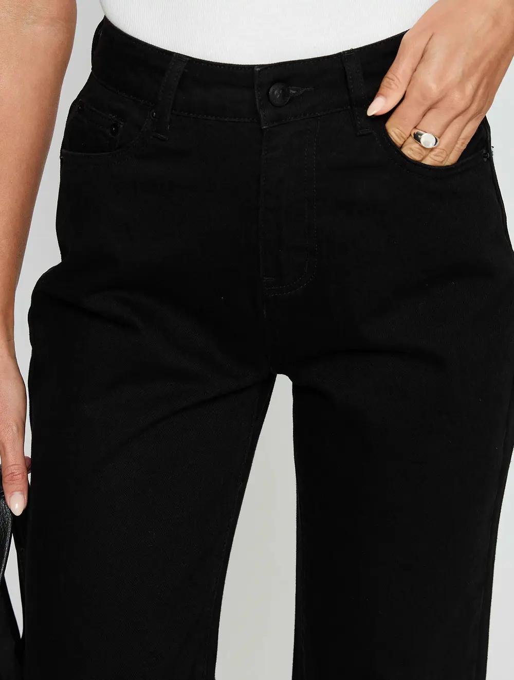 Henesey High Rise Straight Leg Jeans Jet Black