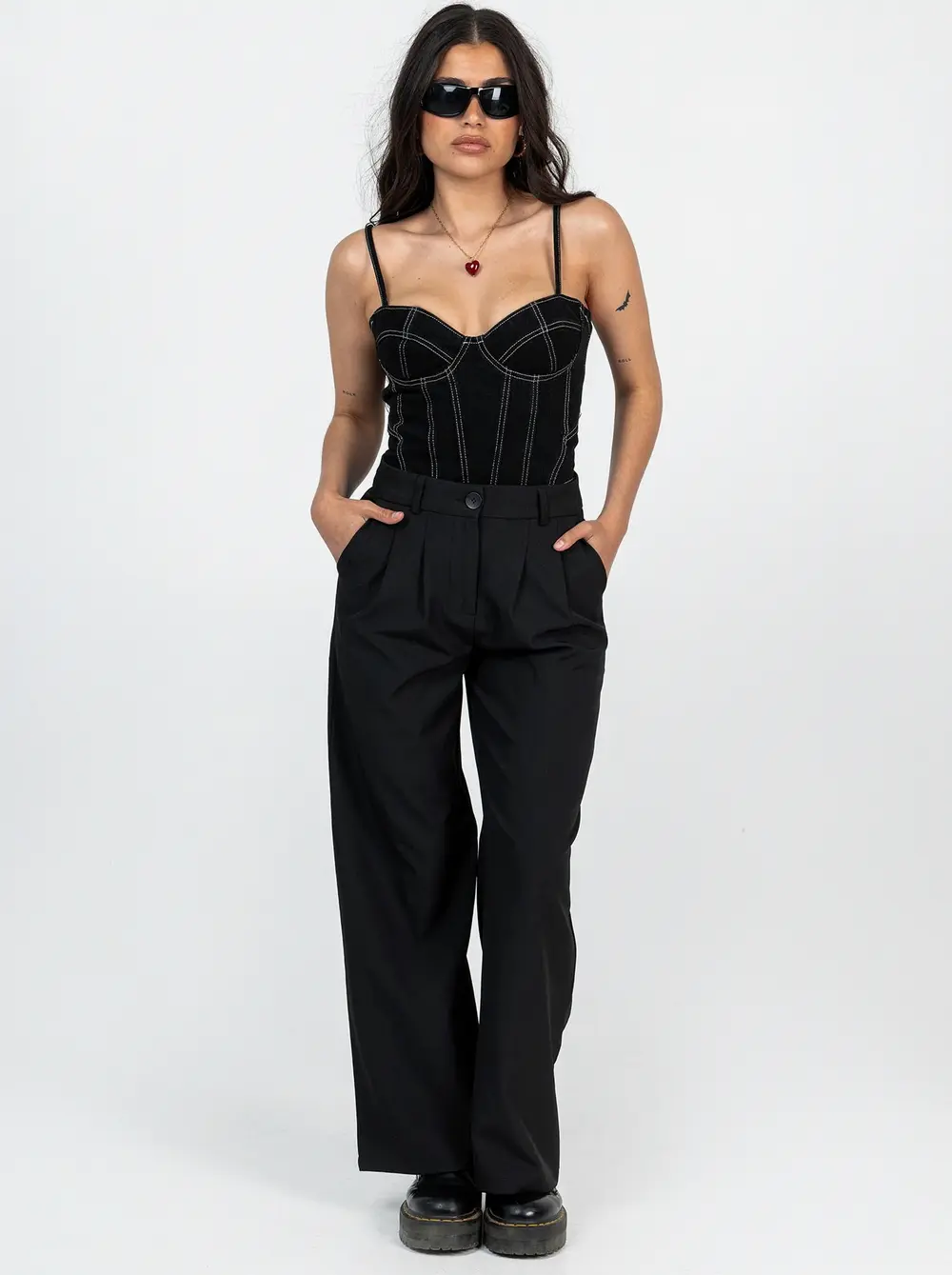 Archer Pants Black Petite