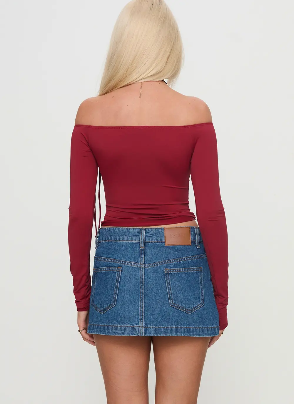 Nicolina Low Rise Denim Mini Skirt Light Wash