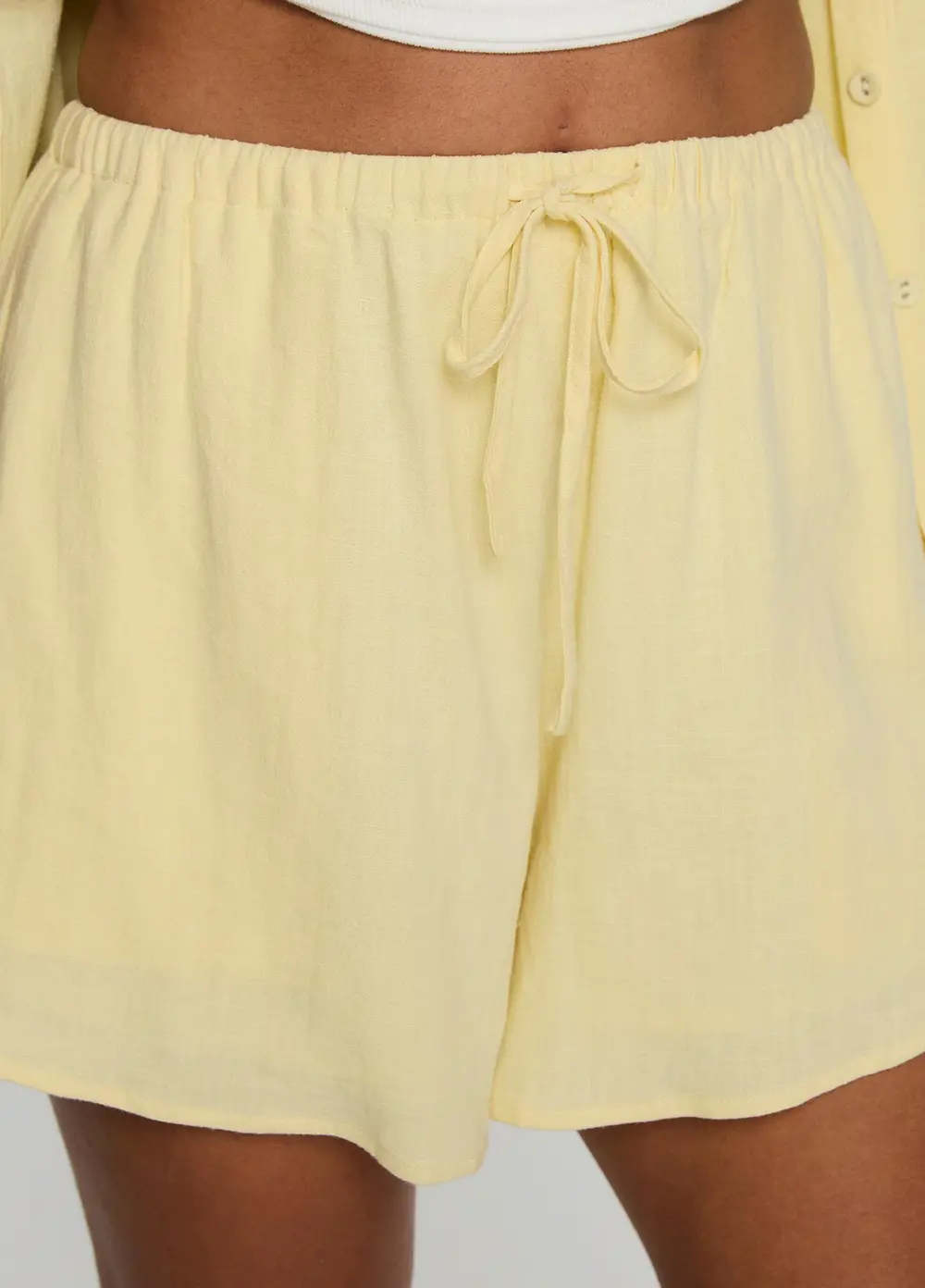 Peni Drawstring Linen Shorts Yellow