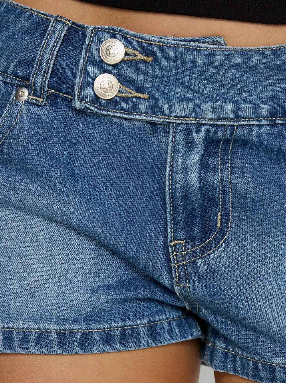 Cruiza Low Rise Micro Denim Short Mid Blue Wash