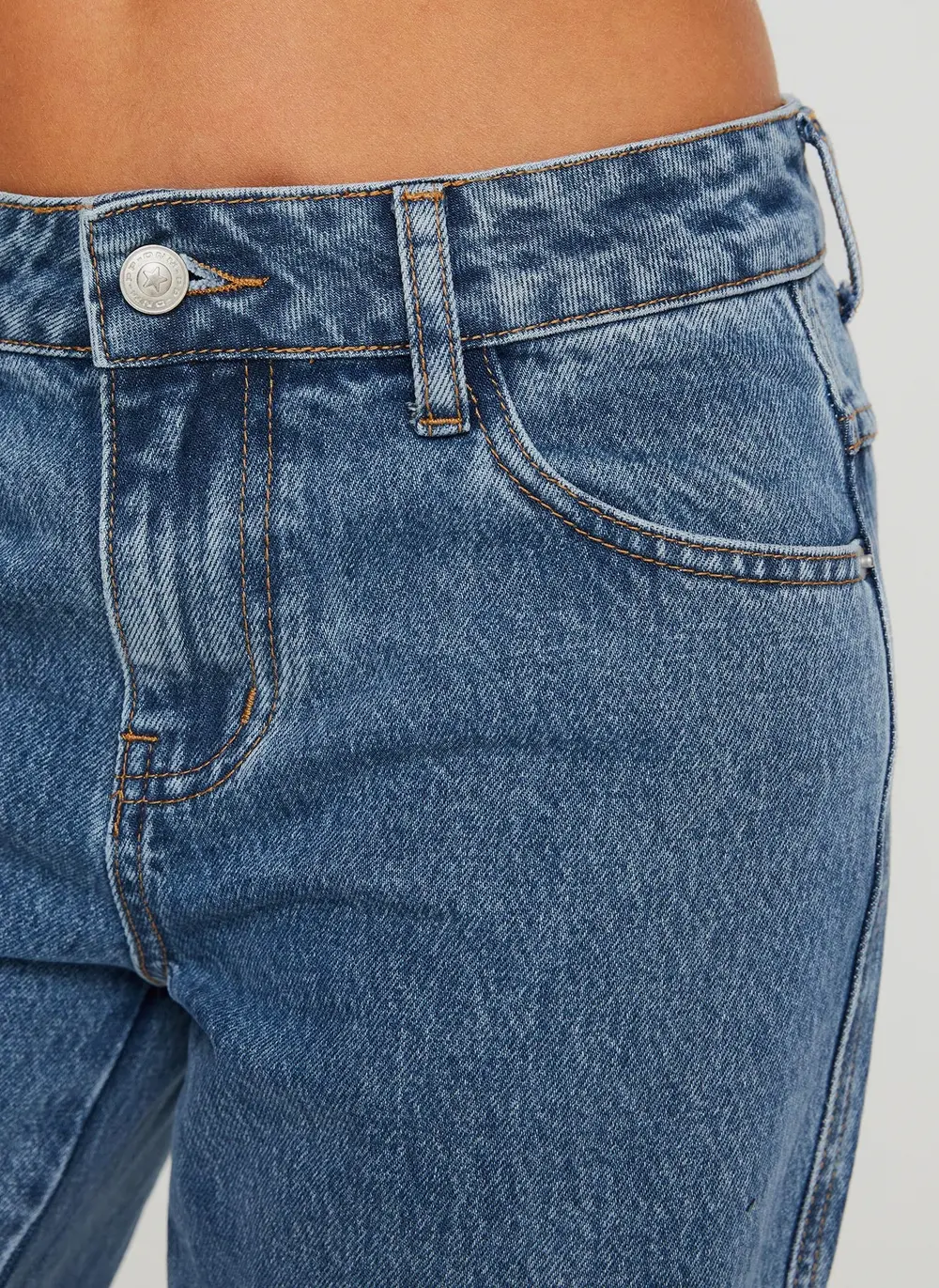 Jankins Low Rise Straight Leg Jeans Mid Wash