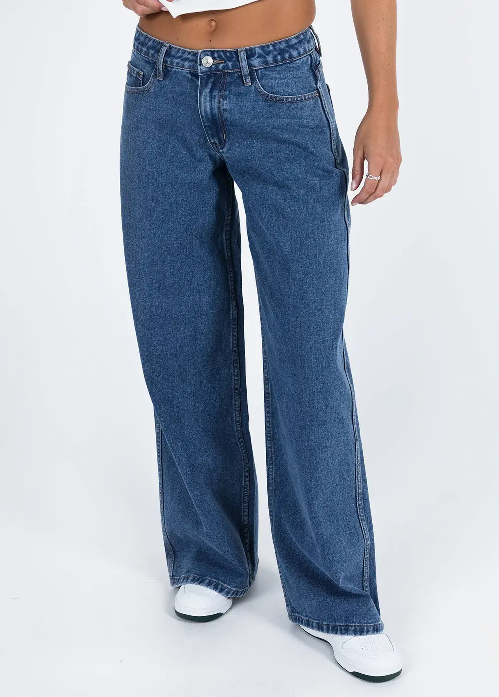 Ramos Low Rise Wide Leg Jeans Mid Blue Wash