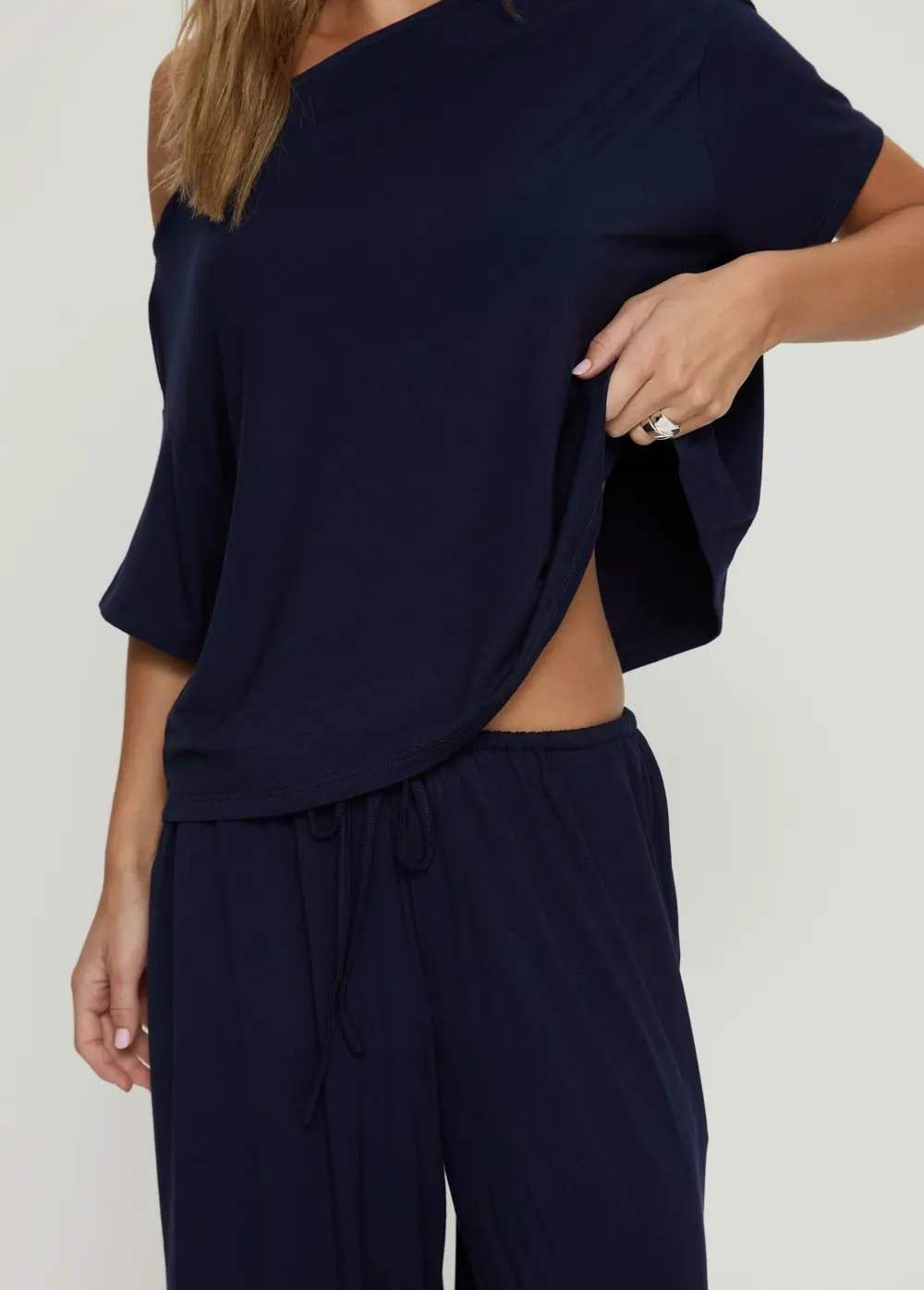 Cozy Hour Sleep Relaxed Off Shoulder Top Navy