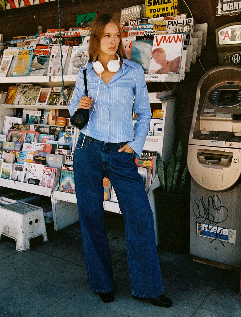 Top Model Low Rise Straight Leg Jeans Dark Denim