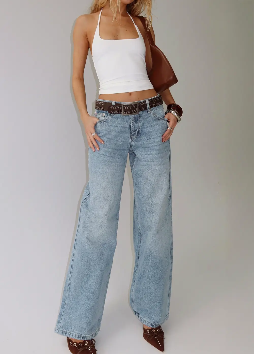 Serenitia Mid Rise Relaxed Jeans Light Wash Petite