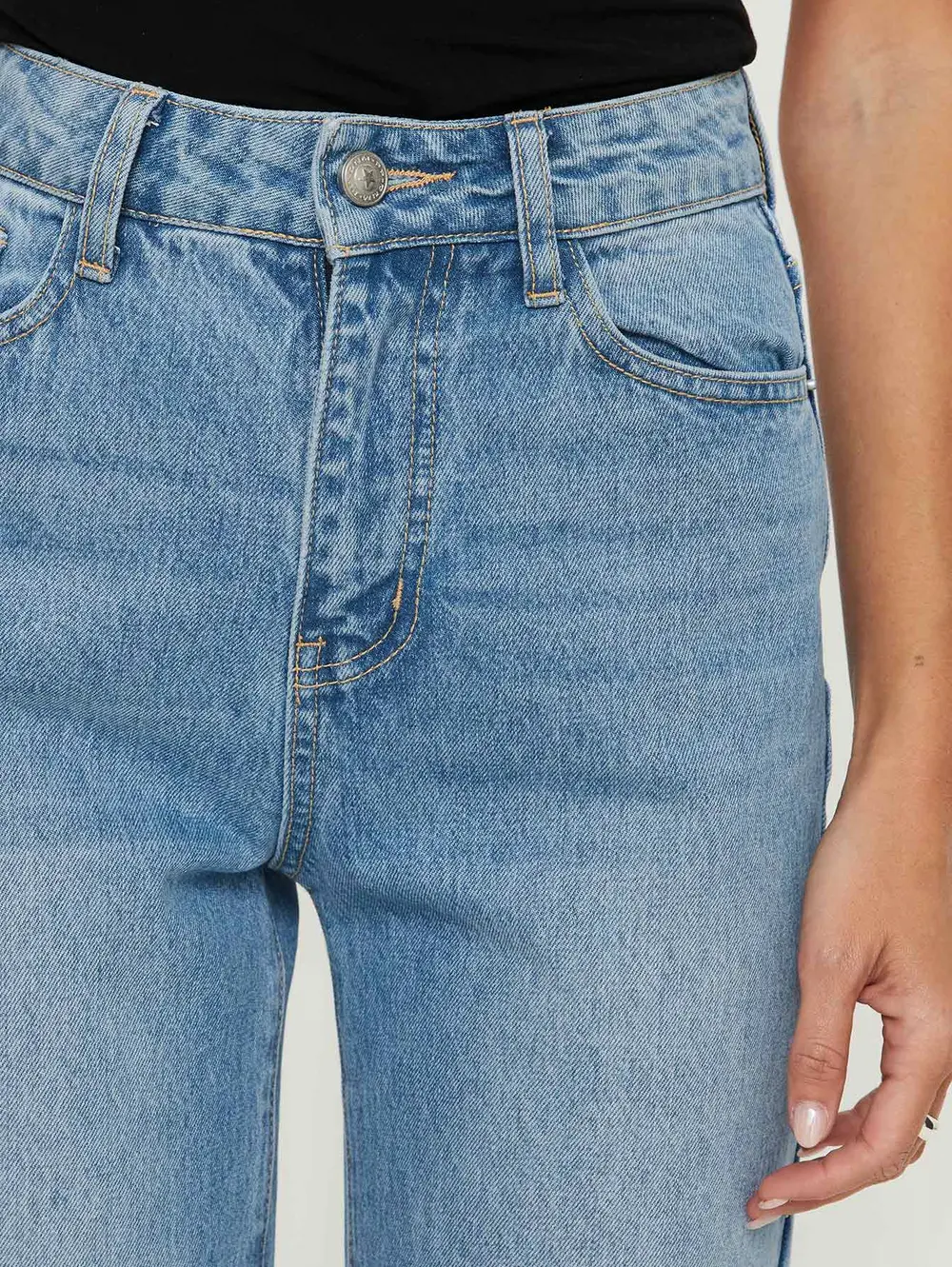 Henesey High Rise Straight Leg Jeans Mid Blue Wash