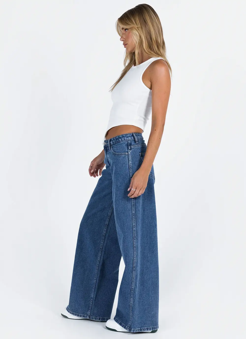 Ramos Low Rise Wide Leg Jeans Mid Blue Wash