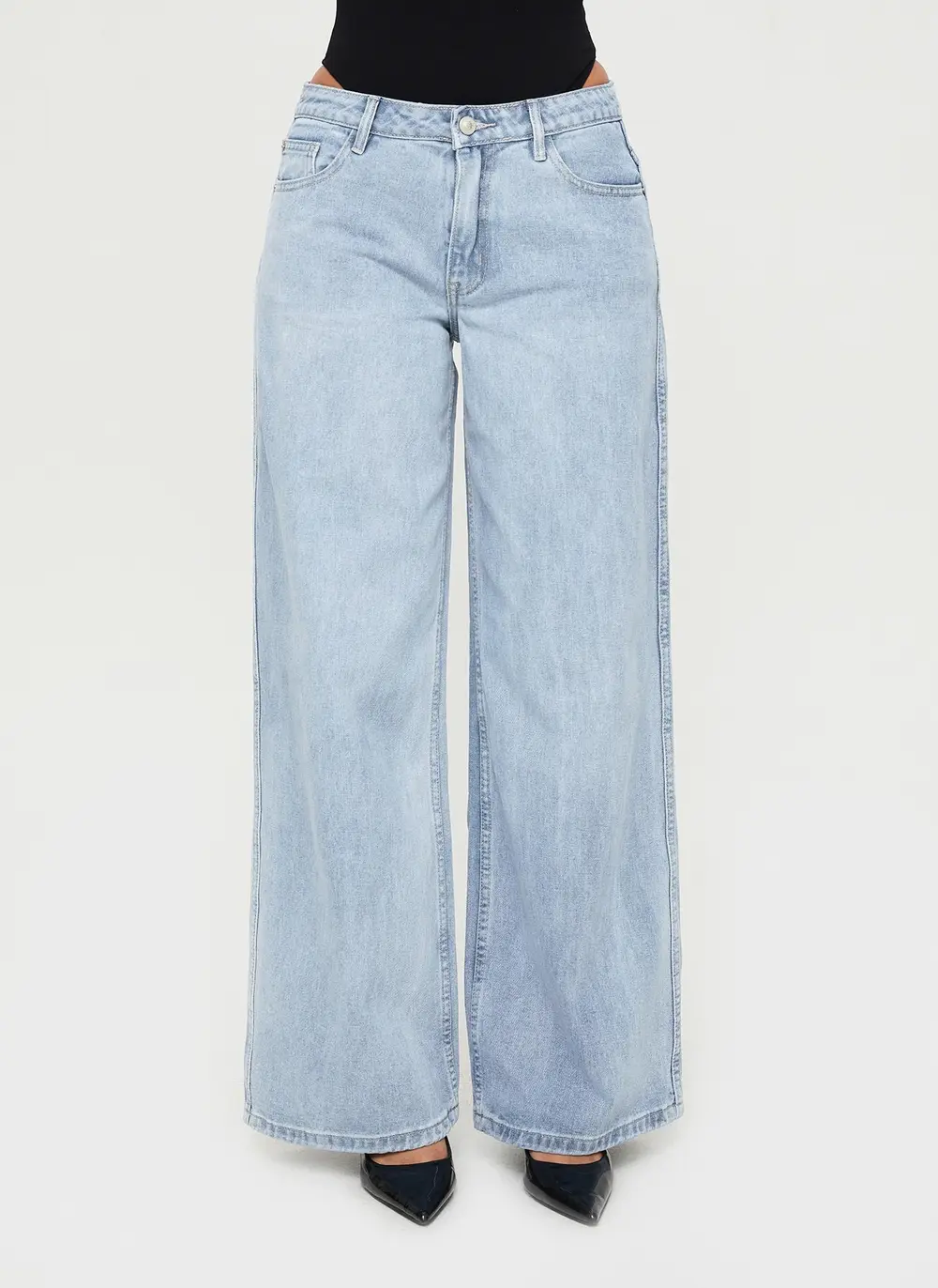 Ramos Low Rise Wide Leg Jeans Light Blue Wash Petite