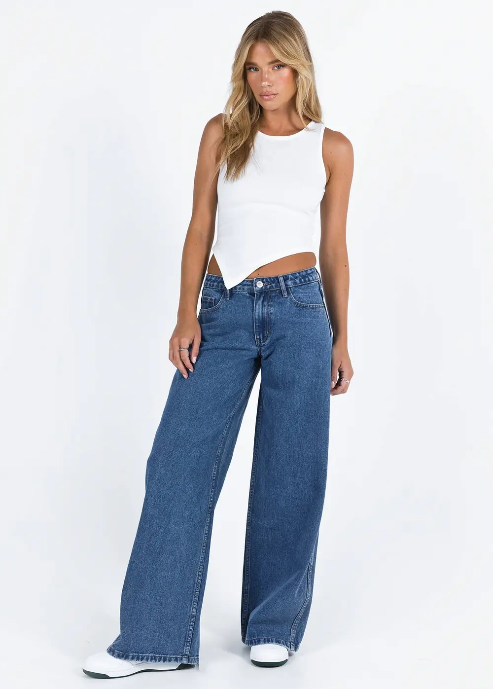 Ramos Low Rise Wide Leg Jeans Mid Blue Wash