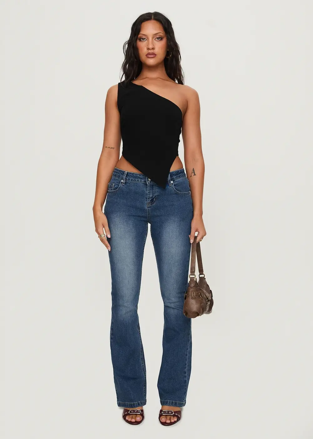 Bethany Low Rise Bootleg Jeans Mid Wash