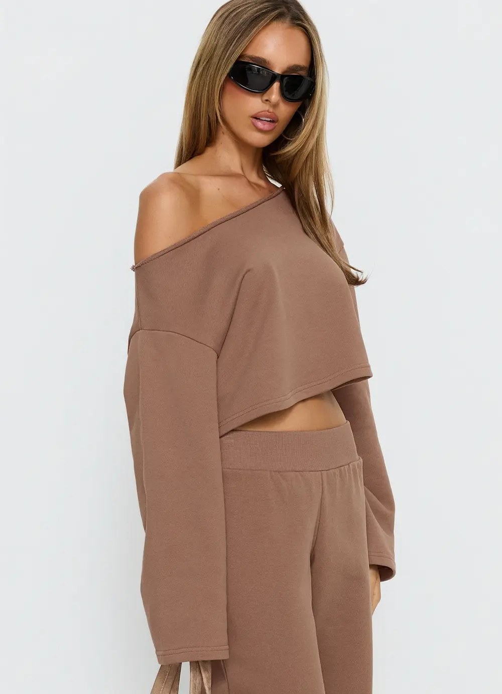 Retreat Raw Edge Off Shoulder Jumper Cocoa