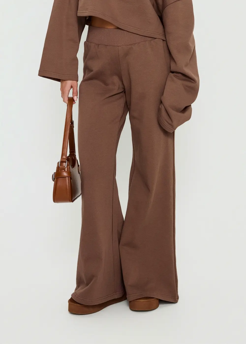 Peaks Flared Track Pants Cocoa