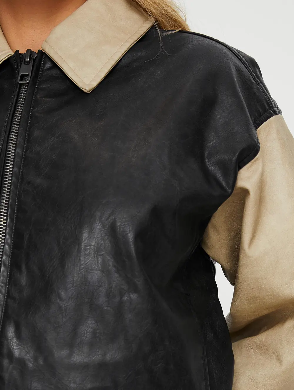 Nirvana Bomber Jacket Camel