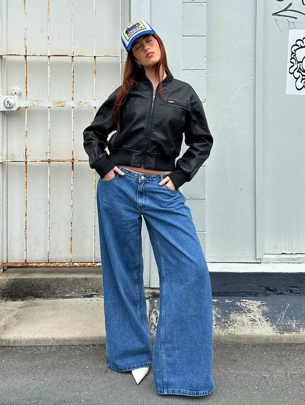 Ramos Low Rise Wide Leg Jeans Mid Blue Wash