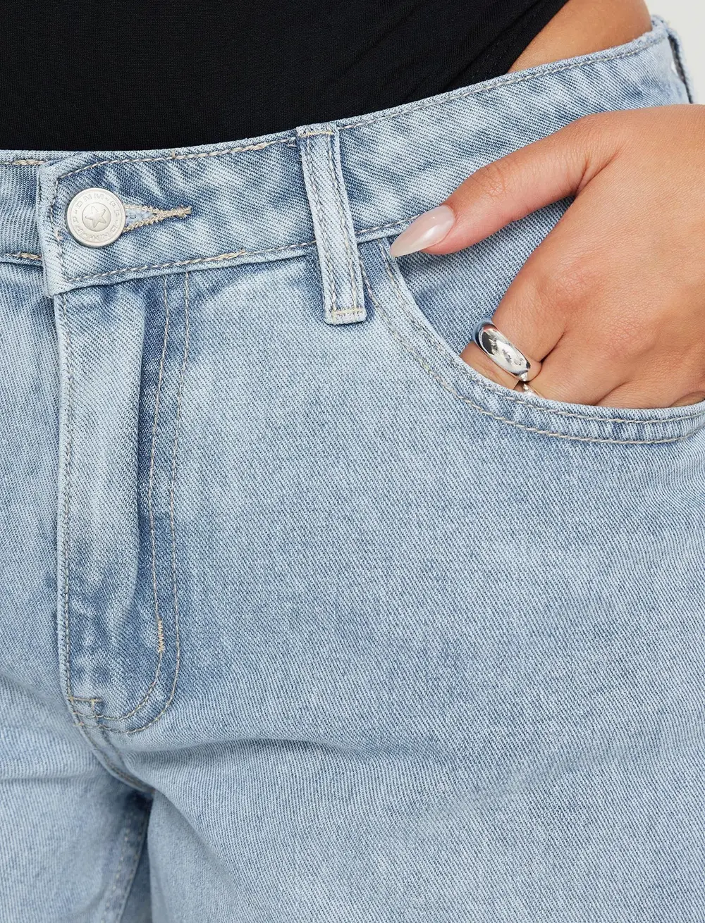 Ramos Low Rise Wide Leg Jeans Light Blue Wash Petite