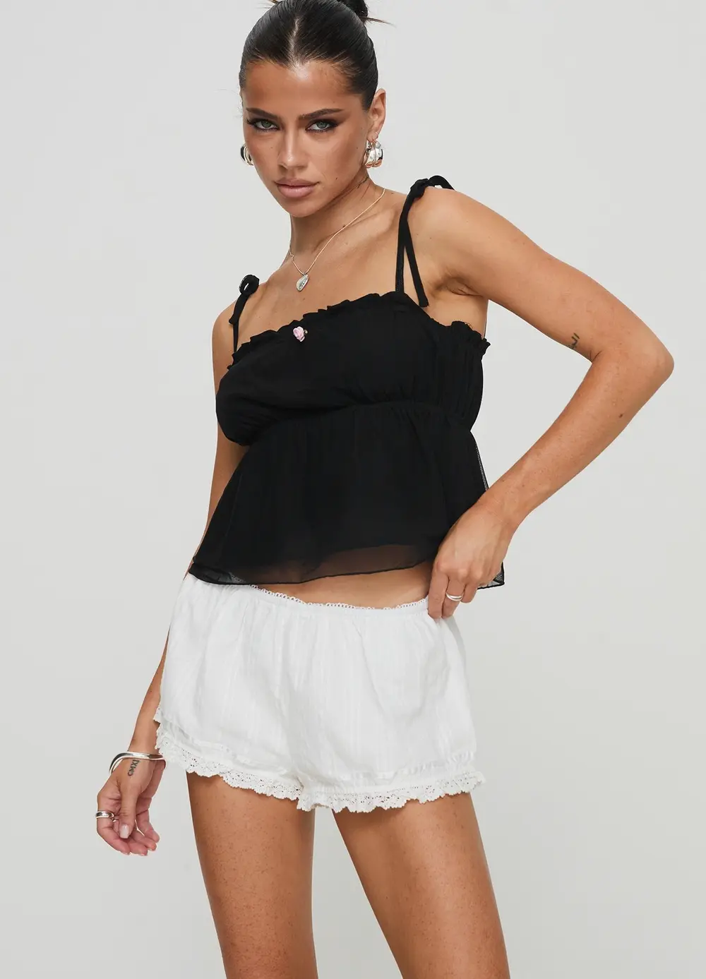 Rhubarb Lace Shorts White