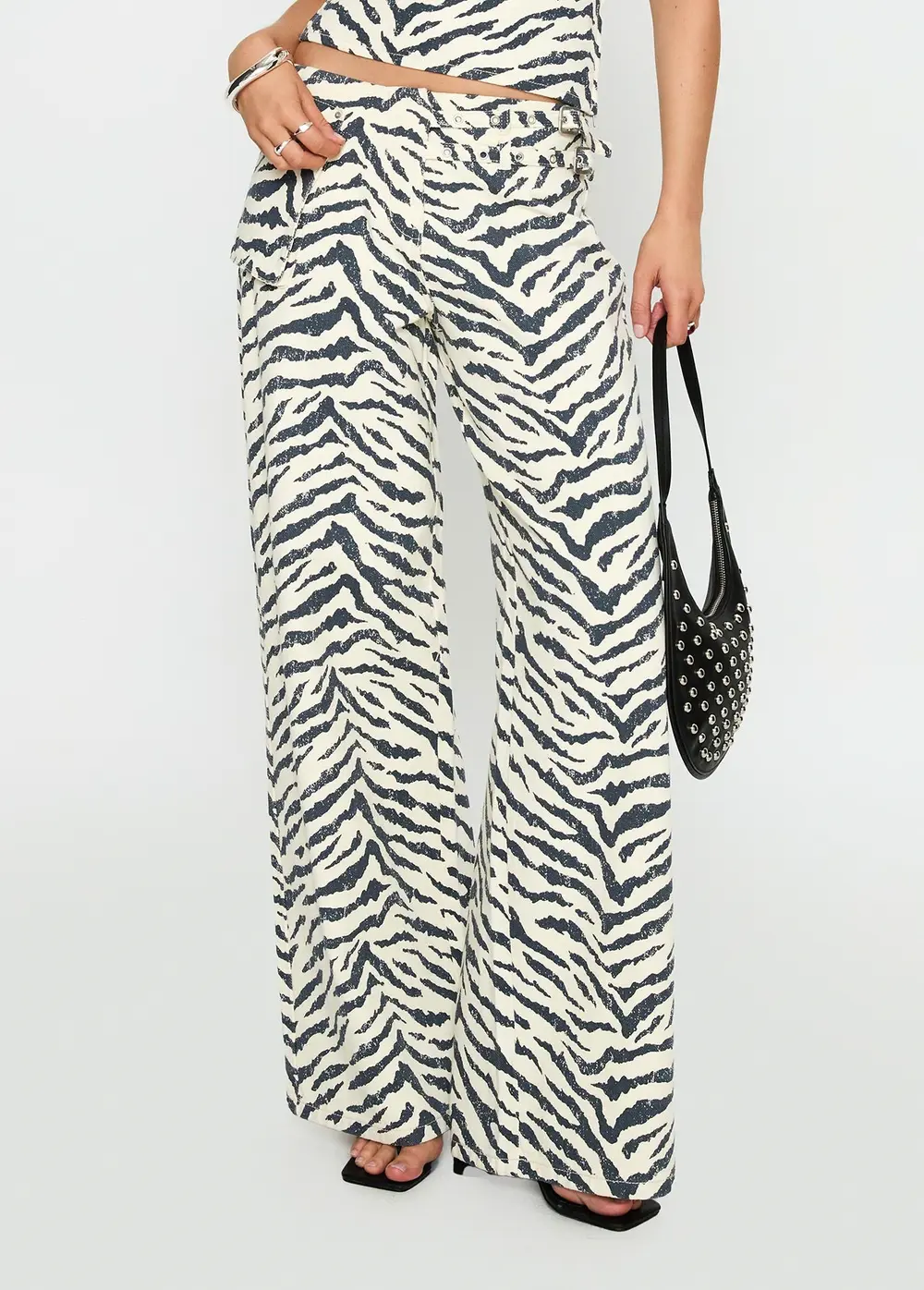 Paltrow Mid Rise Wide Leg Cargo Jeans Zebra