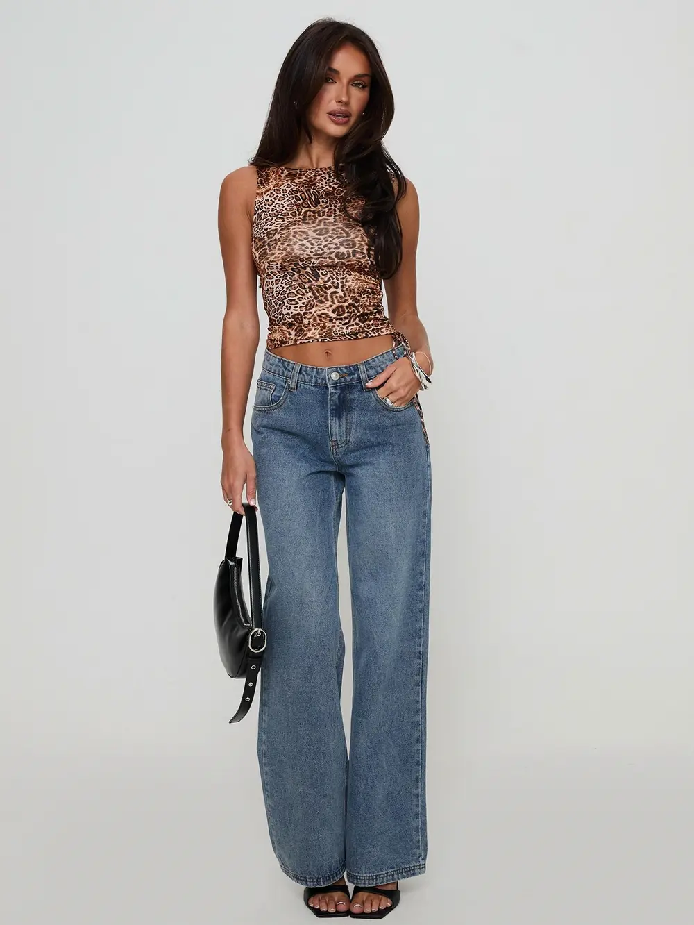 Everlong Mid Rise Straight Leg Jeans Mid Blue Wash