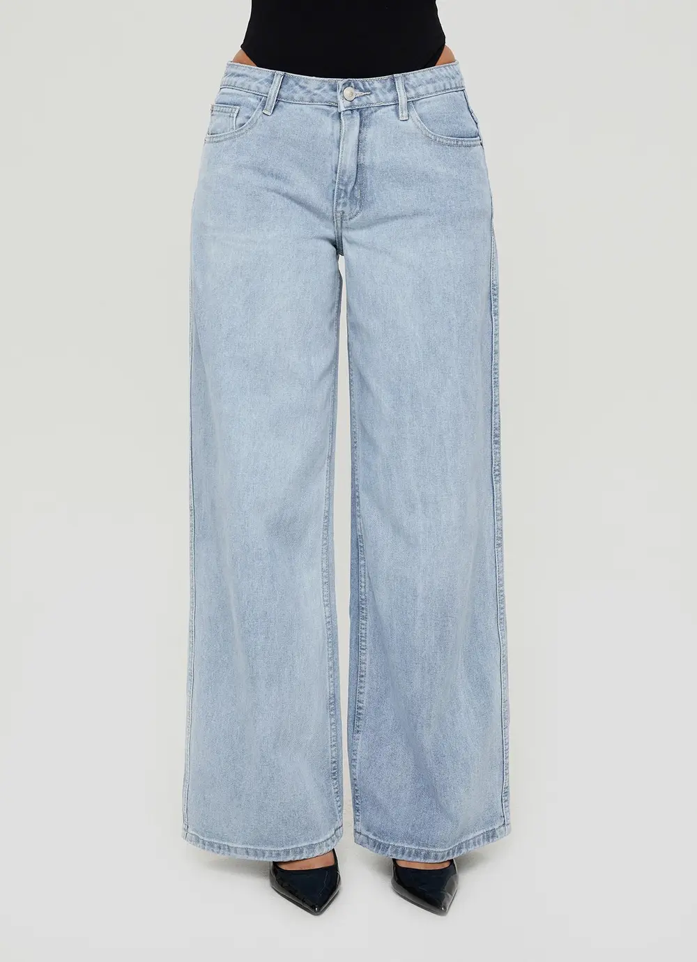 Ramos Low Rise Denim Jeans Light Wash