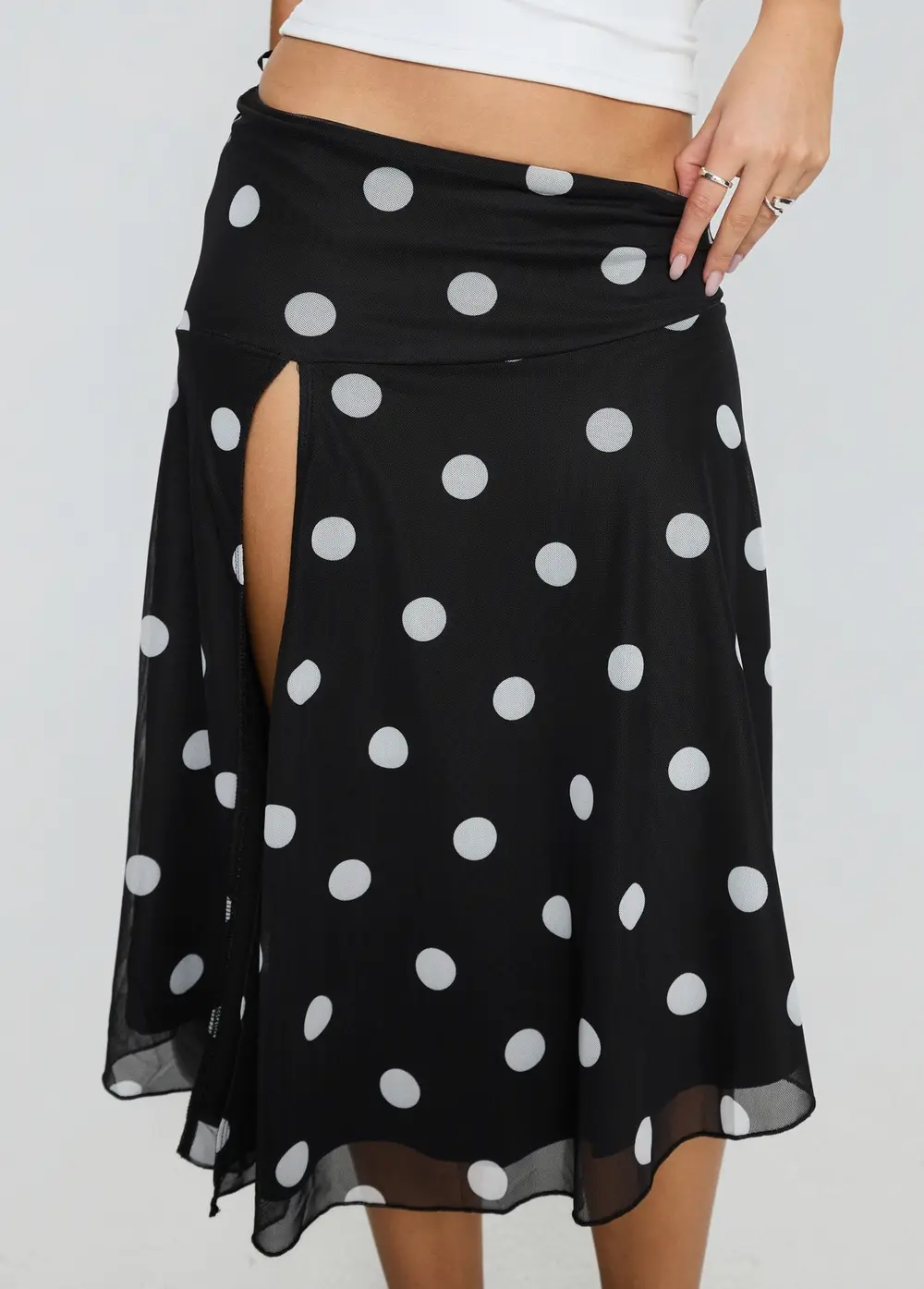 Dulciana High Split Asymmetrical Midi Skirt Black / Polka Dot