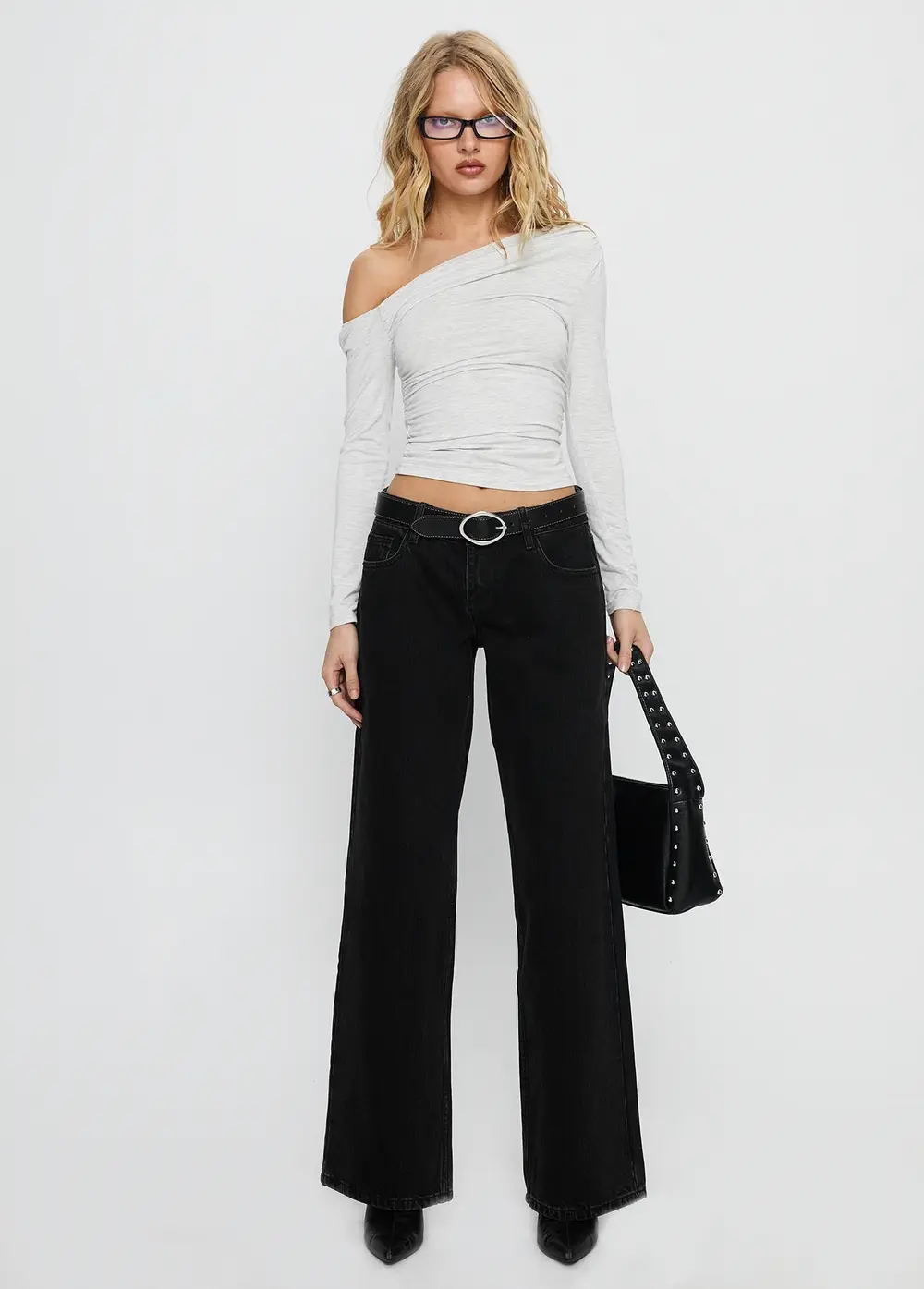 Ellanor Low Rise Straight Leg Jean Washed Black