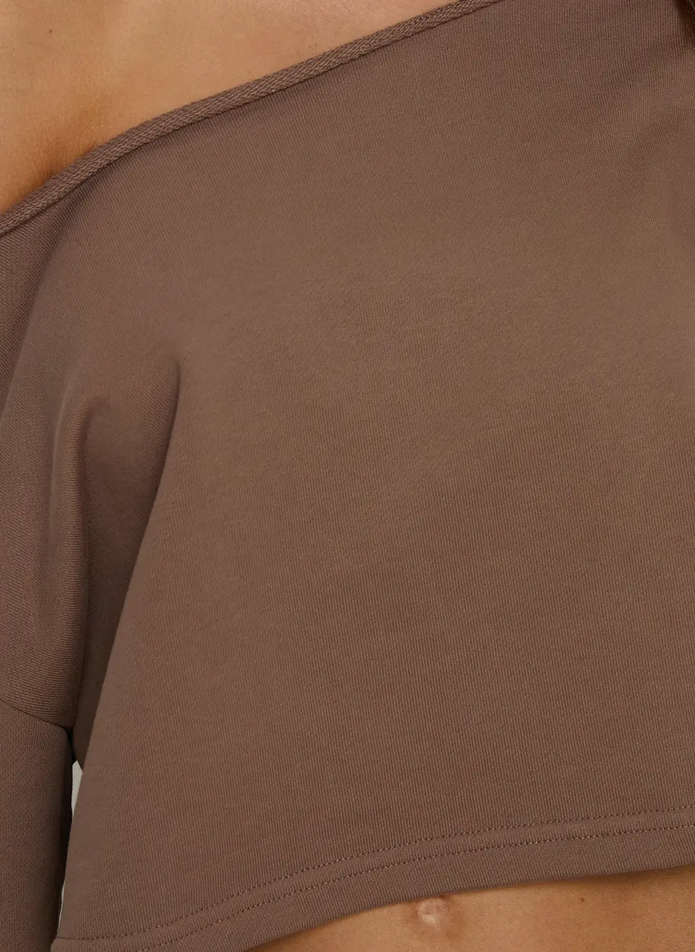 Retreat Raw Edge Off Shoulder Jumper Cocoa