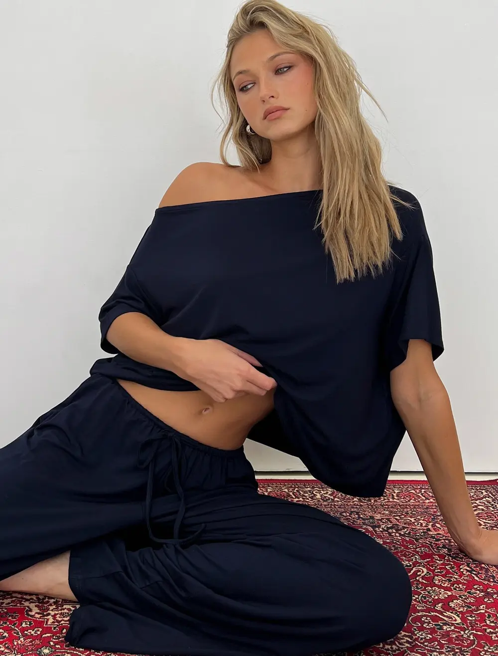 Cozy Hour Sleep Relaxed Off Shoulder Top Navy