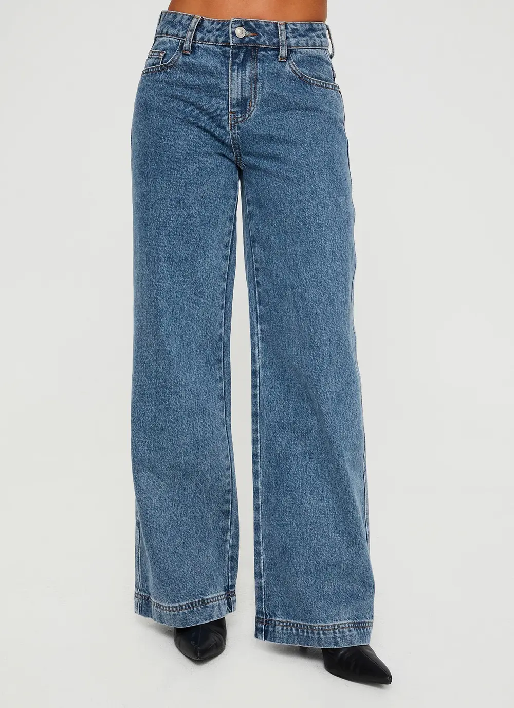 Jankins Low Rise Straight Leg Jeans Mid Wash