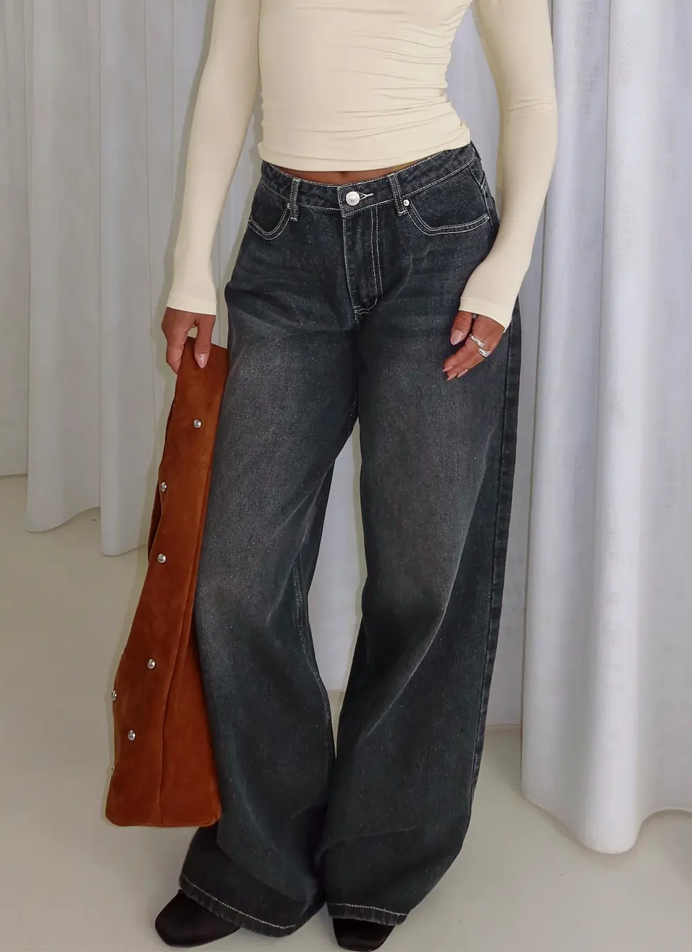 Naylor Mid Rise Wide Leg Jeans Grey Wash