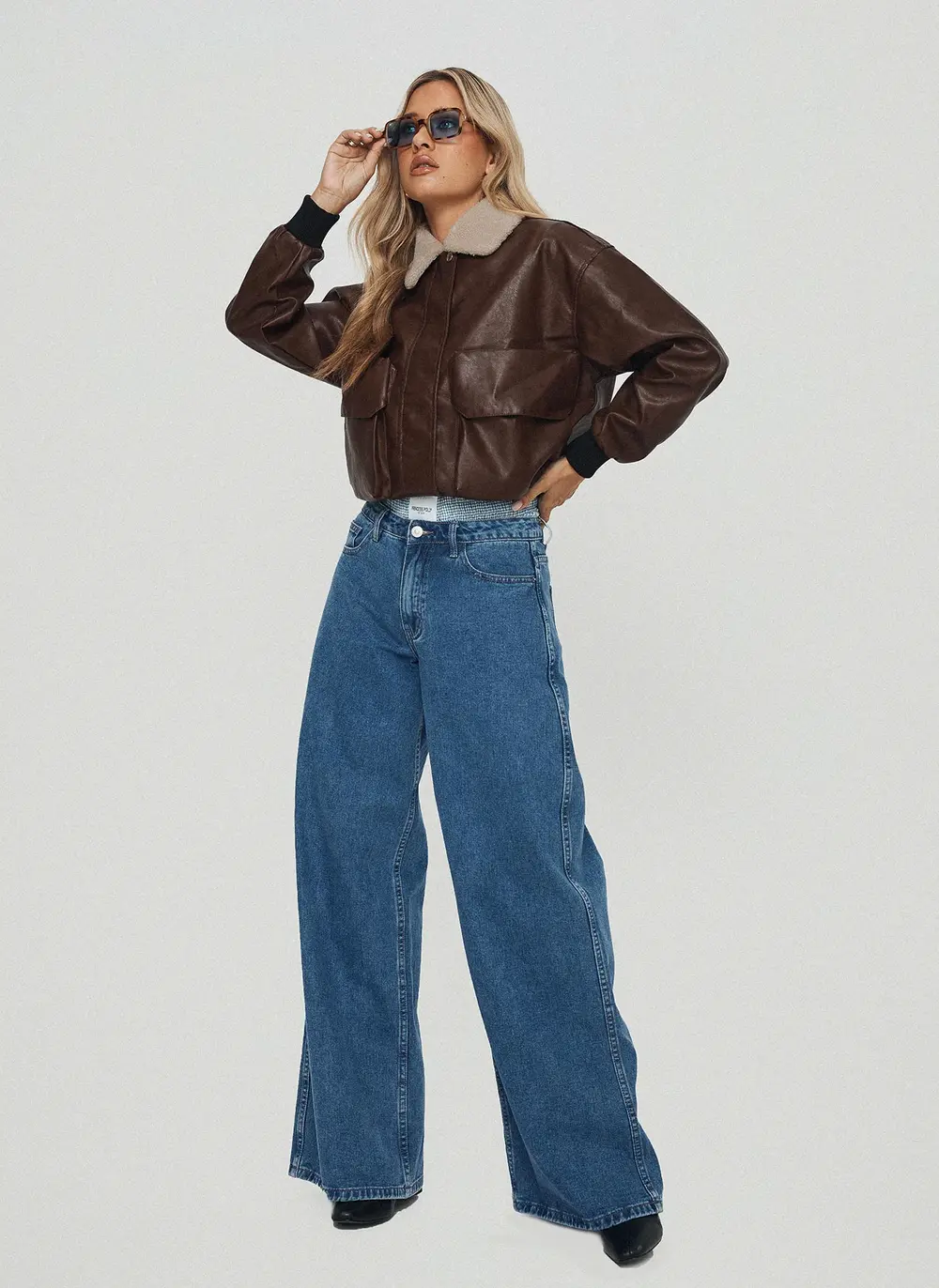 Ramos Low Rise Wide Leg Jeans Mid Blue Wash