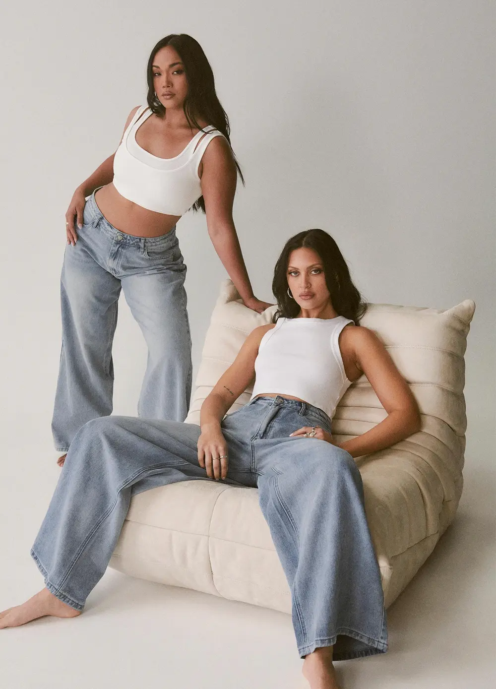 Naylor Mid Rise Wide Leg Jeans Light Blue Wash