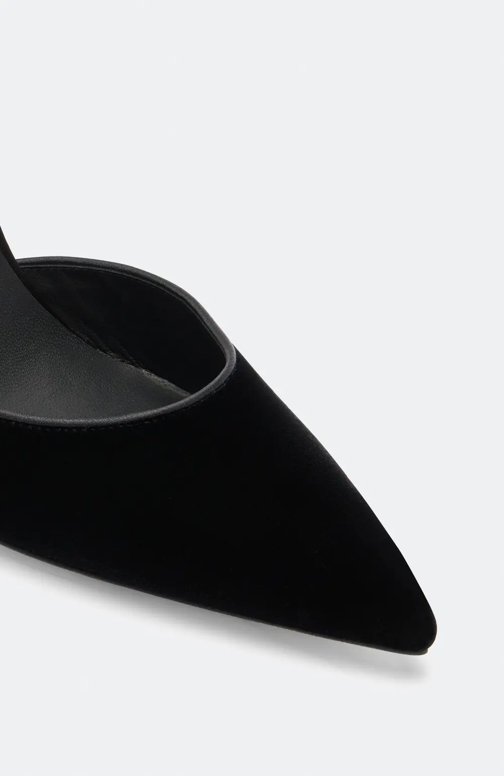 Rene Caovilla Black Pumps In Velvet Chandelier